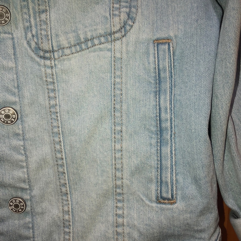 Bdg Light Denim Jacket Medium - image 6